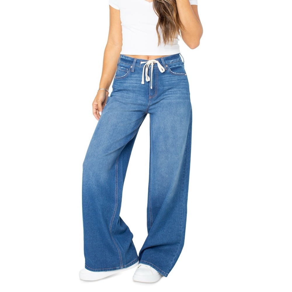 NWT Celebrity Pink Drawstring Waist Wide Leg Blue Jeans Size 7/28